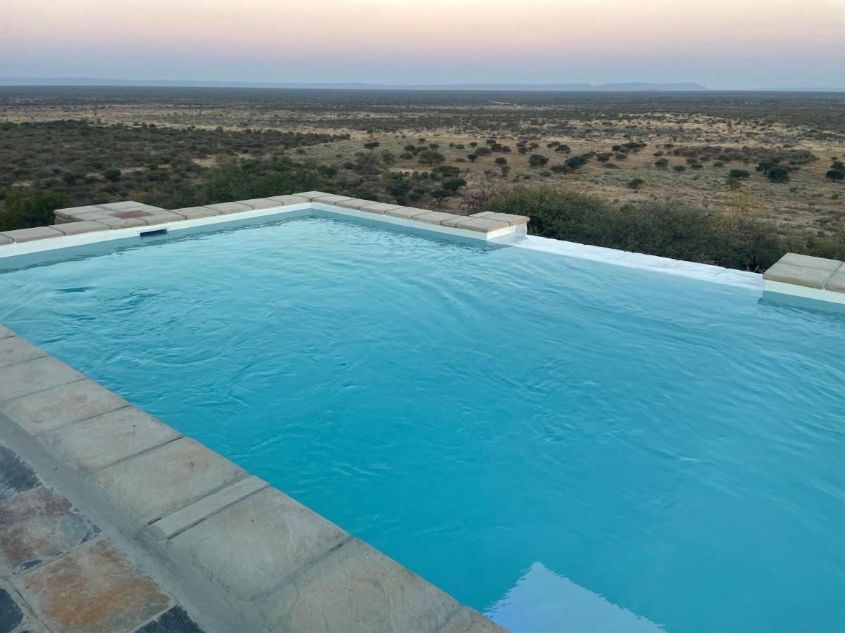 Aloegrove Safari Lodge Otjiwarongo Dış mekan fotoğraf