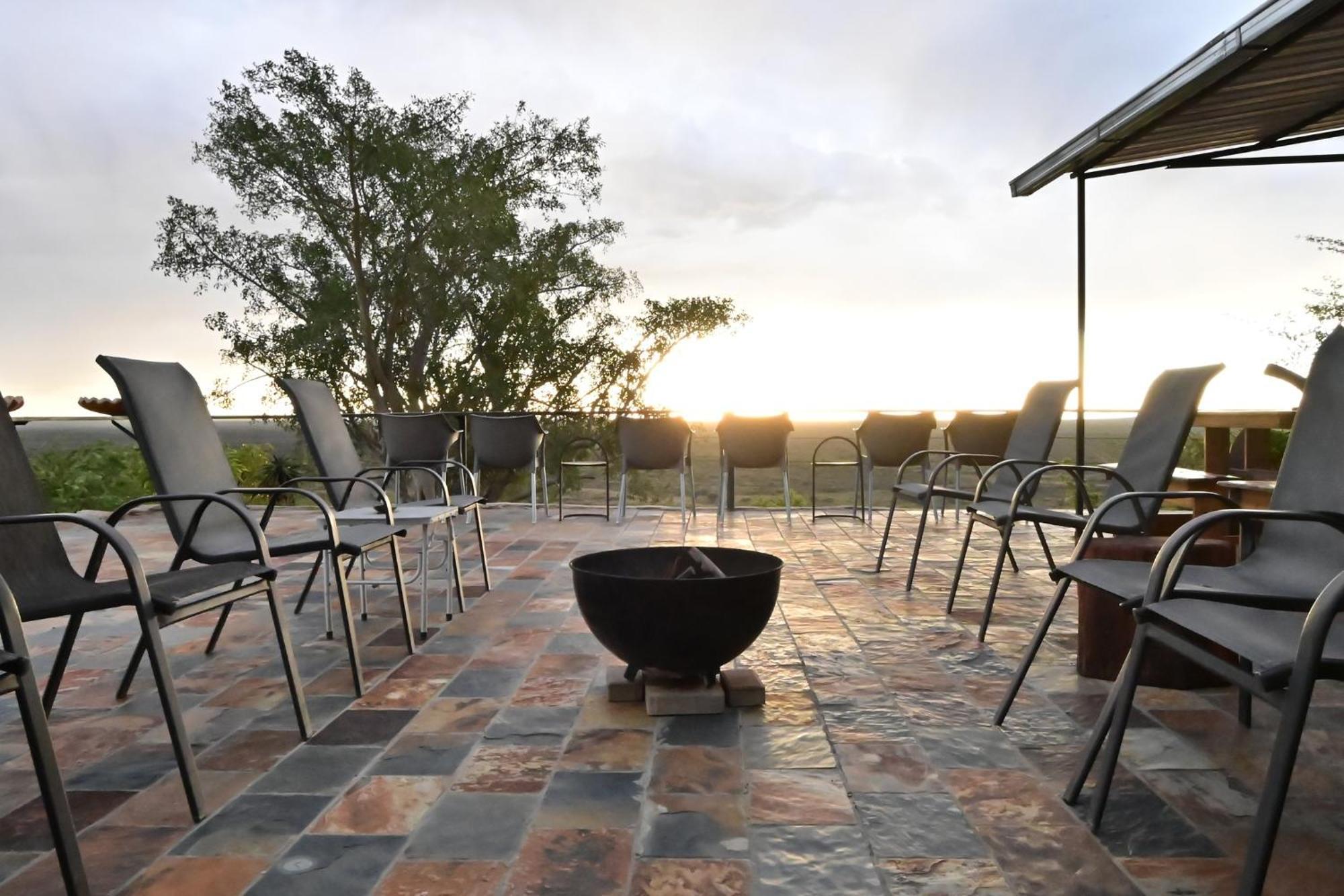 Aloegrove Safari Lodge Otjiwarongo Dış mekan fotoğraf