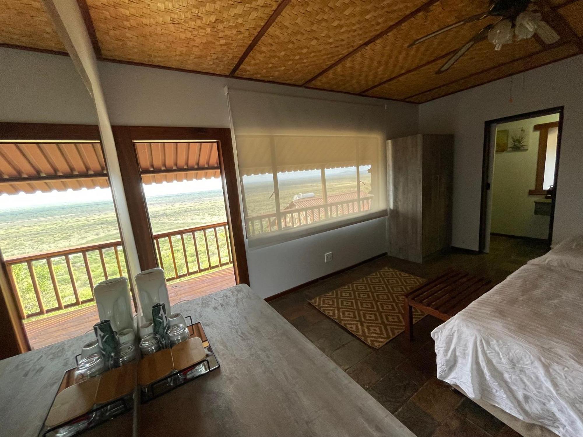 Aloegrove Safari Lodge Otjiwarongo Dış mekan fotoğraf